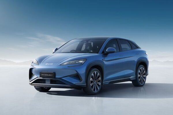 BYD Sealion 7